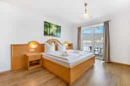 Vollständig möblierte 1,5-Zimmer-Ferienwohnung in ruhiger Lage von Hohenwarth! - Thumbnail 3
