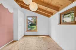 Ökologisches Holzhaus in Traitsching – KfW55, Wandheizung mit Lehmputz - Thumbnail 22